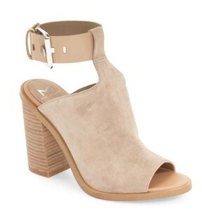 Marc Fisher Vashi Women Block Heel Sandals , Beige Size 8.5